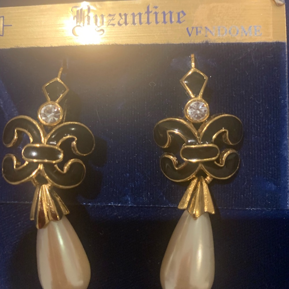 GORGEOUS BYZANTINE/VENDOME EARRINGS